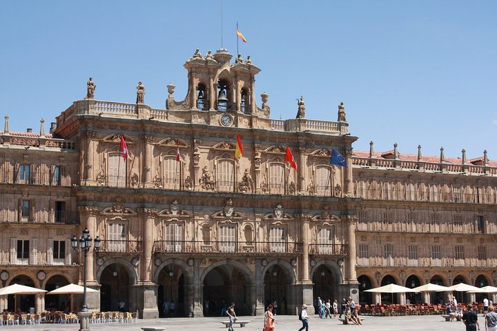 Fotografía de la pregunta 2 del reto del 7 de agosto de 2026